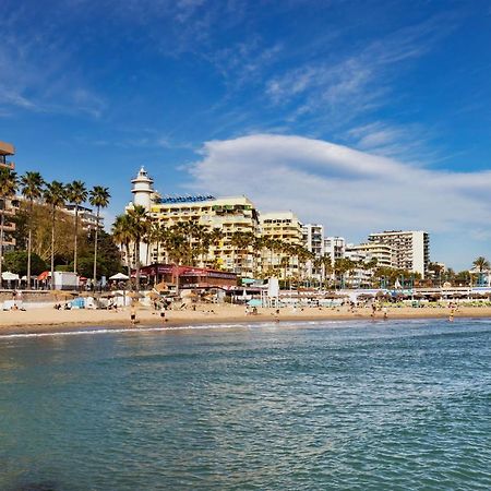 Apartamento Junto Al Faro .Marbella Centro.Vistas Mar Y El Puerto. Luaran gambar