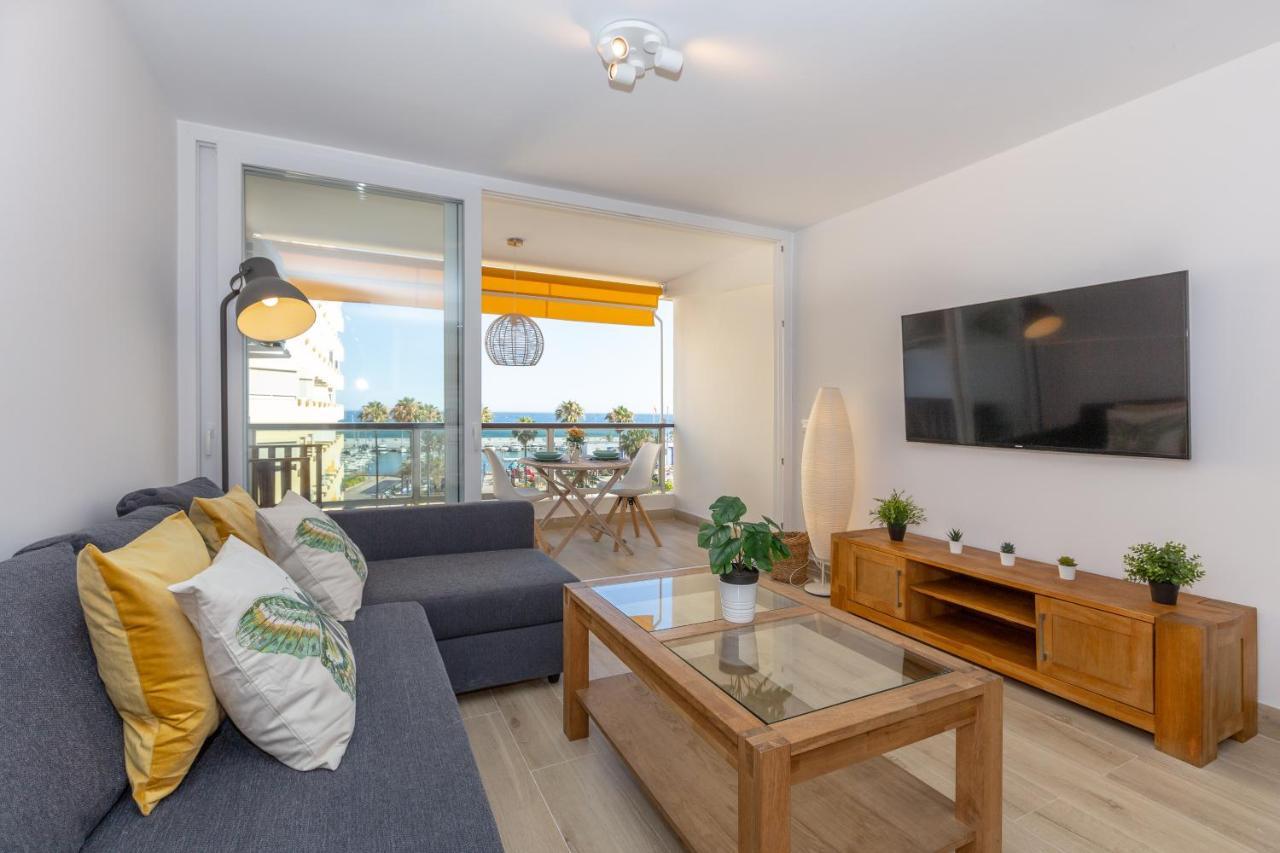 Apartamento Junto Al Faro .Marbella Centro.Vistas Mar Y El Puerto. Luaran gambar