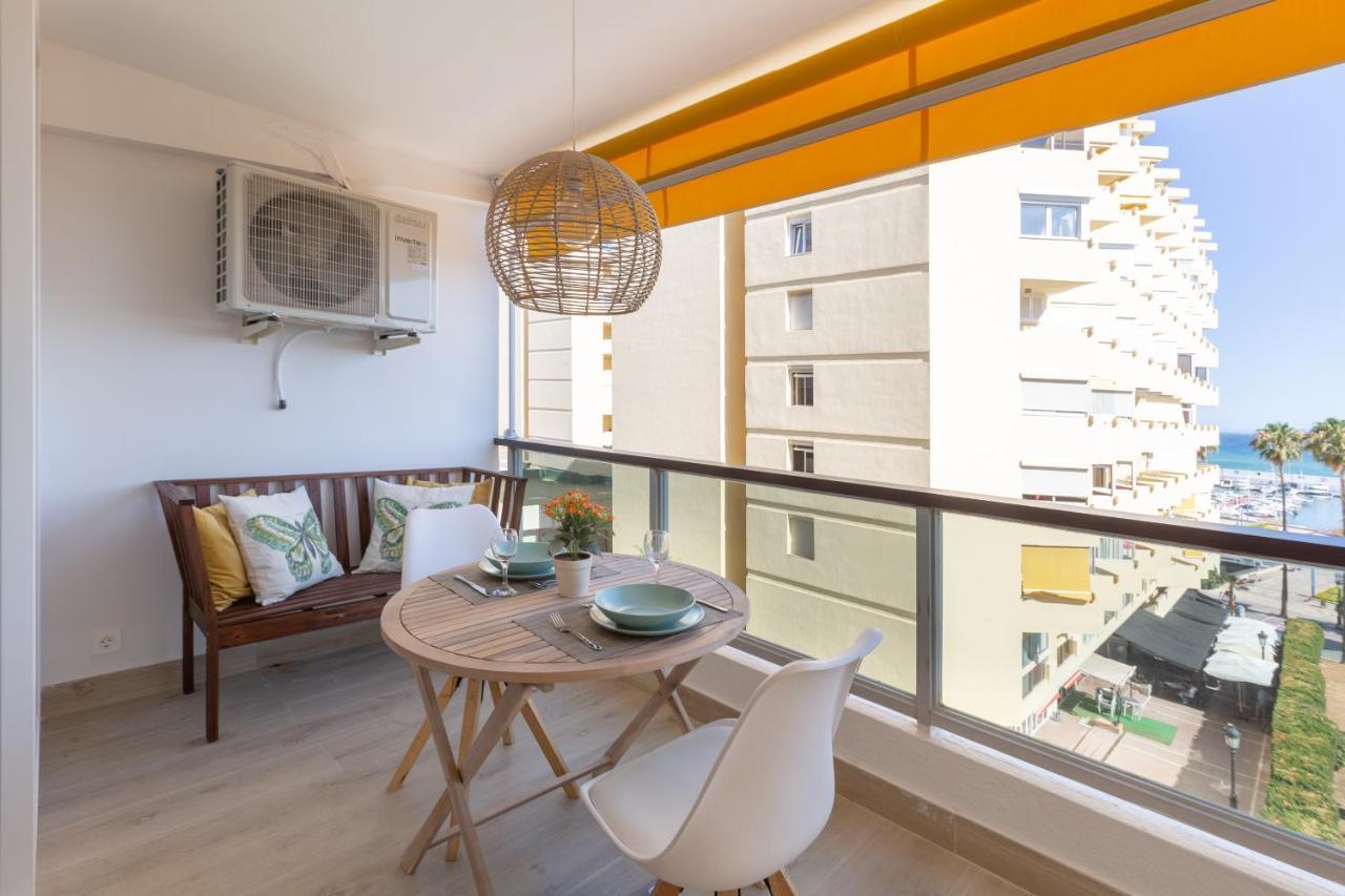 Apartamento Junto Al Faro .Marbella Centro.Vistas Mar Y El Puerto. Luaran gambar