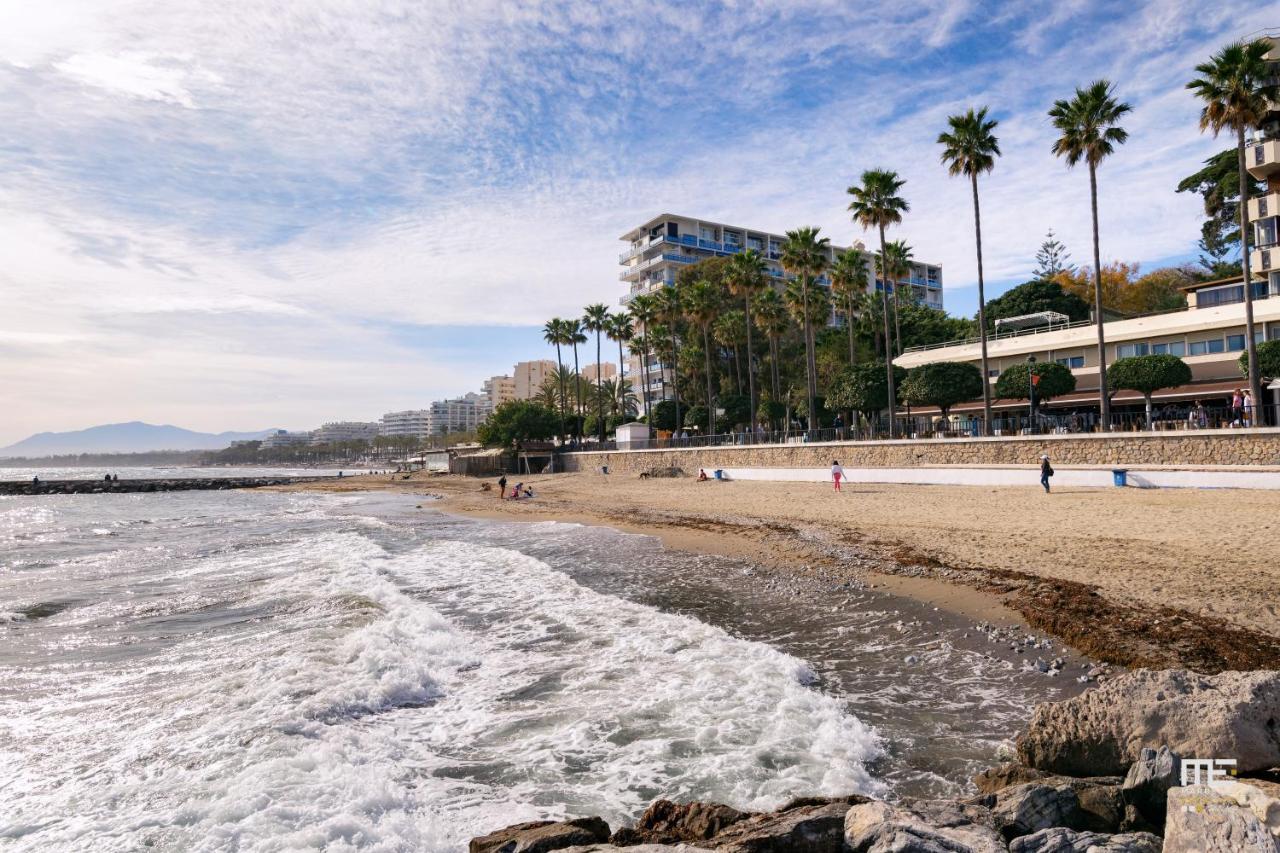 Apartamento Junto Al Faro .Marbella Centro.Vistas Mar Y El Puerto. Luaran gambar