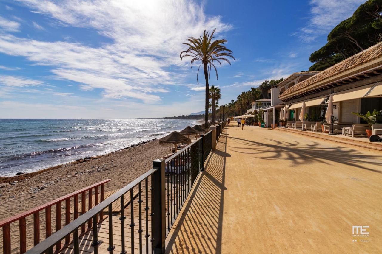 Apartamento Junto Al Faro .Marbella Centro.Vistas Mar Y El Puerto. Luaran gambar